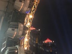 -影汇之星8字形摩天轮