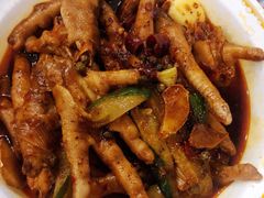 -江城燕子大排档(江汉路步行街店)