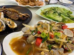 -覃记海鲜美食餐厅