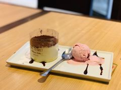 -必胜客(WOW中心城店)