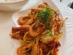 -覃记海鲜美食餐厅