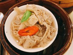 -广州中心皇冠假日酒店·百粤楼