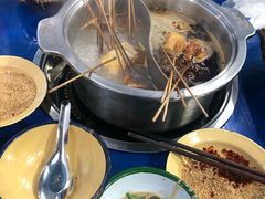 -马路边边·成都串串(翠柏路店)