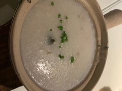 -新大咀港式茶餐厅(宝山万达店)