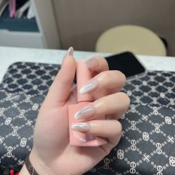 -UGIRL有个美甲