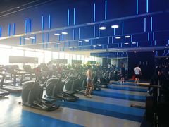 -威仕顿健身游泳(御锦城店)
