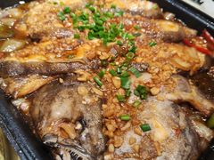 -鱼和肉海鲜大排档(林江名城店)