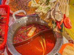 -大芊金重庆串串火锅(南京路店)