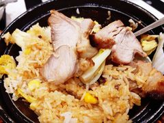 叉烧煲仔饭-堂屋糖水店(愚园店)