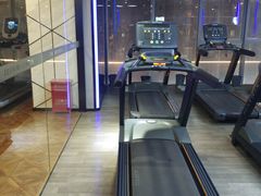 -一兆韦德健身(浦东万达会所)