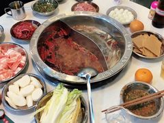 -憨铁匠老火锅(龙岗万科里店)