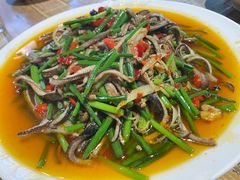 -三叔特色自贡菜(中海国际店)