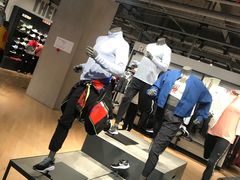 -铜锣湾国际购物中心