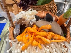 -煲王粤菜餐厅(中侨中心店)