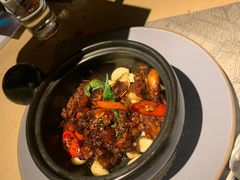 -穹六人间 people 6(岳阳路店)