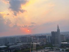-上海漕河泾万丽酒店