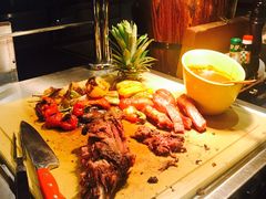 烤羊腿肉-索菲特西湖大酒店·香榭丽全日候餐厅(南山路店)