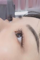 -纤指百魅美甲美睫