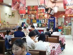 -东北哈尔滨酱骨头馆房掌柜铁锅炖