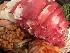 部队锅-MI WU FACTORY米屋美食工厂餐厅(绿地店)