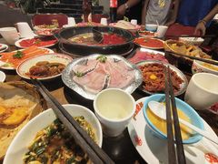 -牛市坎火锅(建设路店)