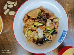 -晋B2008刀削面(小南庄店)