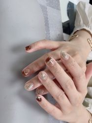 -芊屿芊浔美甲