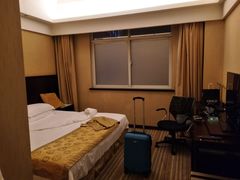 -华雅花园大酒店