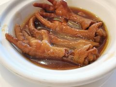 鲍汁凤爪-白天鹅宾馆-宏图府餐厅
