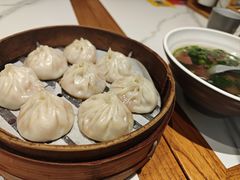 -馋三尺蟹粉小笼(人民广场店)