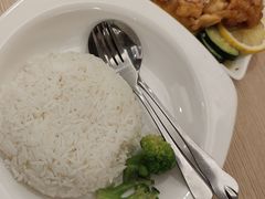 -佰搭果·广式茶餐厅(西华路店)