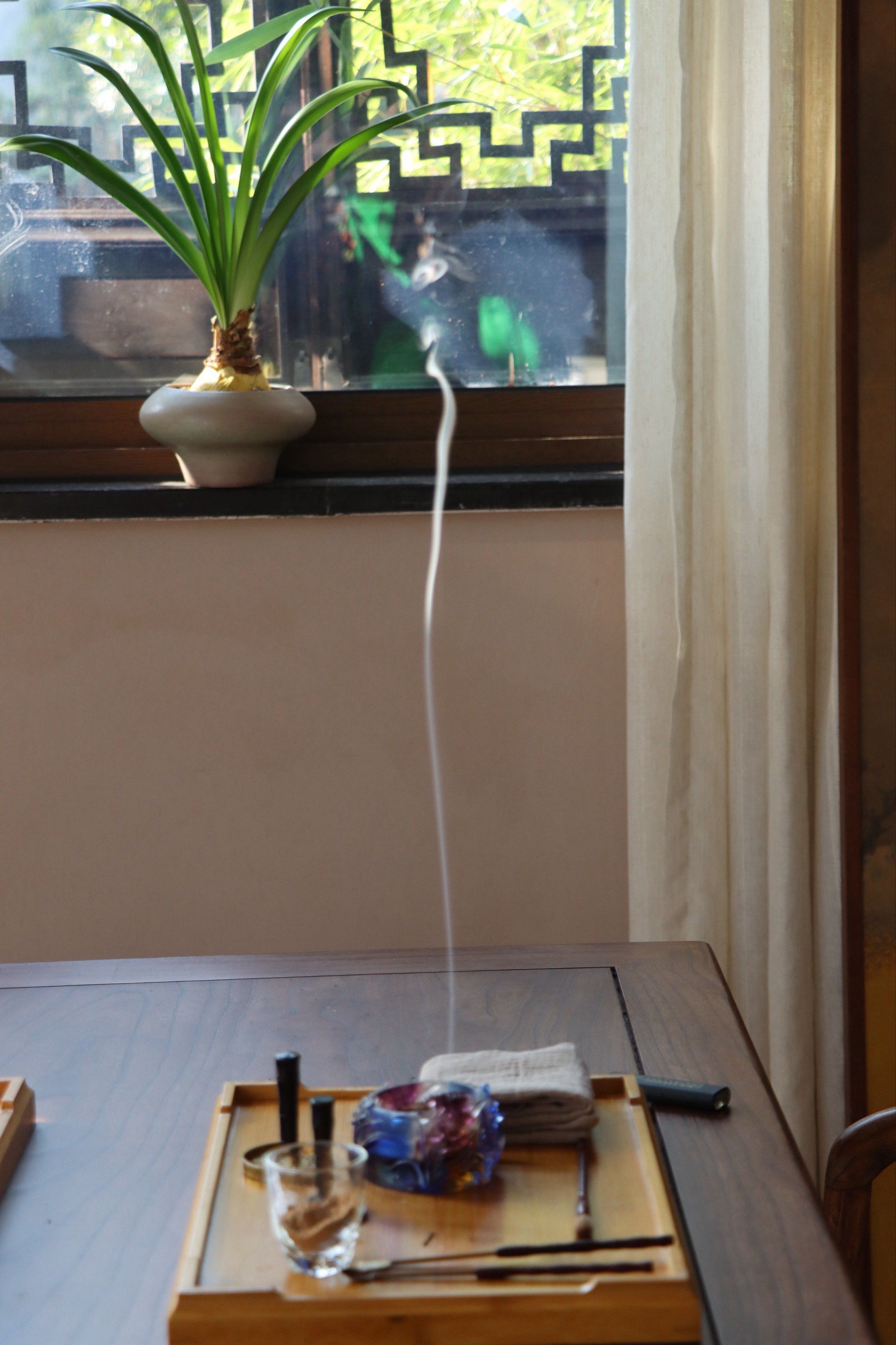 香道体验,看着烟雾袅袅升起,香味弥漫整个空间,太治愈啦