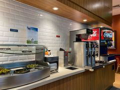 自助取餐区-The Habit Burger Grill 哈比特汉堡(爱琴海店)