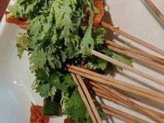 -签多多串串香火锅