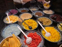 -八一路好吃街(雨田商务大厦店)