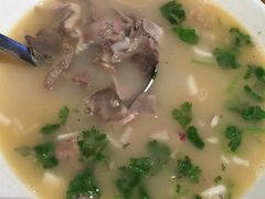 -阿里家·新疆烤肉酒場 by MIG