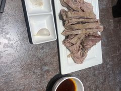手抓羊肉-贯贯吉·清真餐厅(浙江中路店)