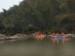 -江南大峡谷漂流