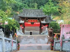 -楠柏弯休闲山庄(梨花溪店)
