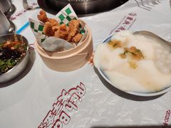 -大芊金重庆串串火锅(南京路店)