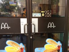 -麦当劳(军博店)