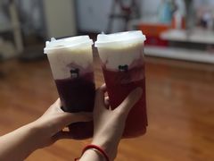 芝士葡萄奶盖-沪上阿姨鲜果茶(新人民商场步行街店)