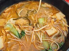 -吕阿婆骨汤麻辣烫(云岗店)