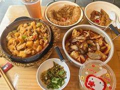 -丽丽三鲜螺蛳粉(田林路店)