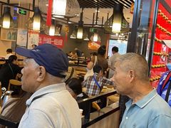 -惠丰门丁肉饼店