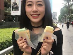 -詹爷爷乌节路街头冰淇淋