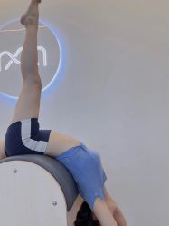 -莫纳瑜伽·普拉提