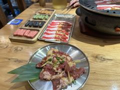 -青瓦餐厅·生鱼片·韩园烤肉(西塔店)