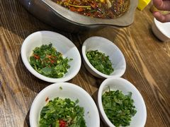 -乡土特色.冷锅鱼.牦牛肉汤锅