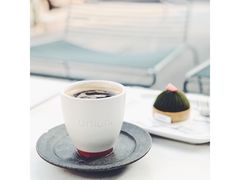 黑咖啡-UNI UNI(环亚凯瑟琳店)